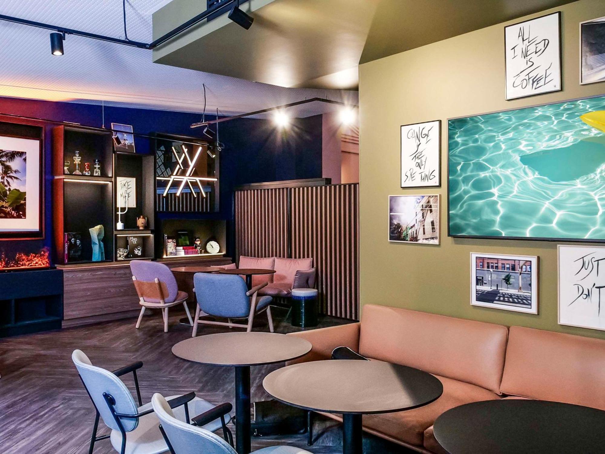 ホテル Tribe Paris Batignolles エクステリア 写真